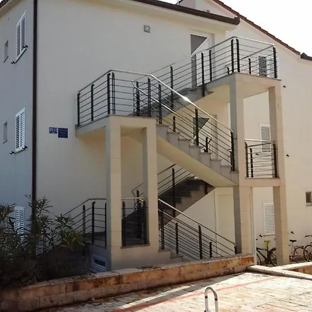Apartment In Rogoznica With Sea View, Balcony, Air Conditioning, Wifi 5148-1 Rogoznica (Sibenik-Knin)