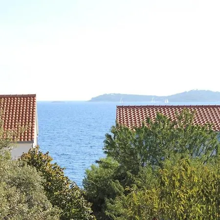 Apartment In Rogoznica With Sea View, Balcony, Air Conditioning, Wifi 5148-1 *