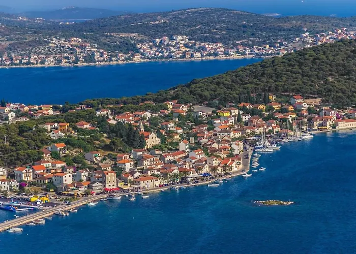 In With Sea View, Balcony, Air Conditioning, Wifi 5148-1 Rogoznica (Sibenik-Knin)