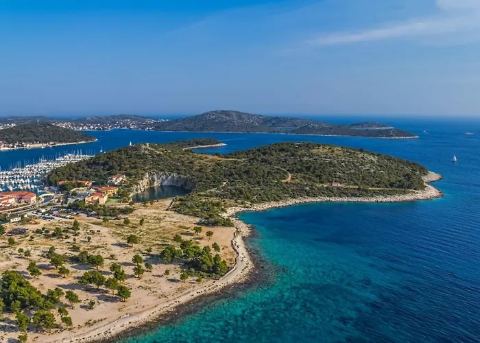 Appartement In With Sea View, Balcony, Air Conditioning, Wifi 5148-1